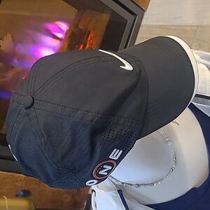 Nike One Golf Cap